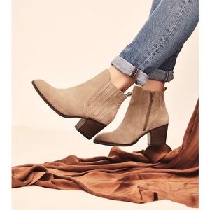 Crown Vintage Cindy Taupe Suede Booties - 7